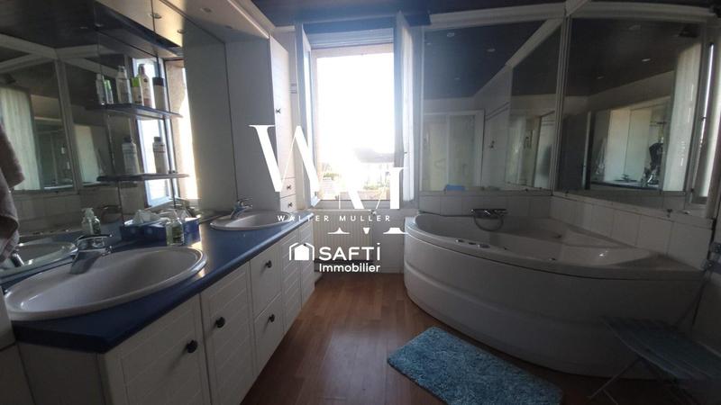 Maison de maîtres - 176 m² - 5 pièces