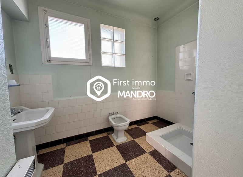 Maison traditionnelle - 102 m² - 4 pièces