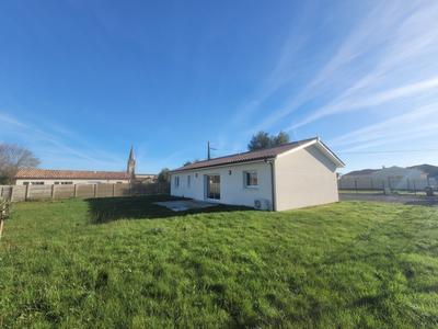 Maison - 89 m² - 5 pièces