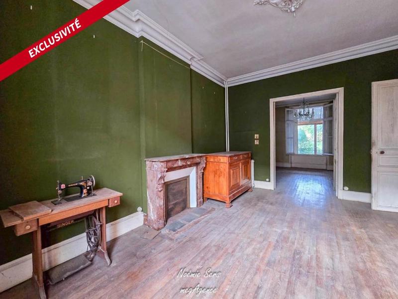 Maison - 400 m² - 18 pièces