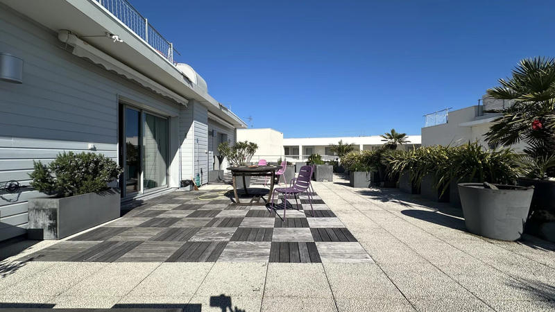 Appartement - 156 m² - 4 pièces