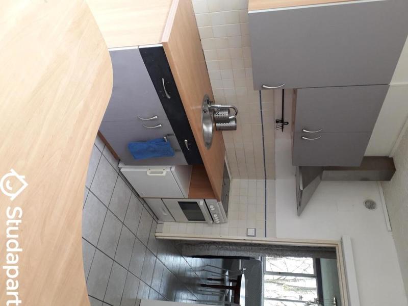 Chambre - 9 m² - 1 pièce