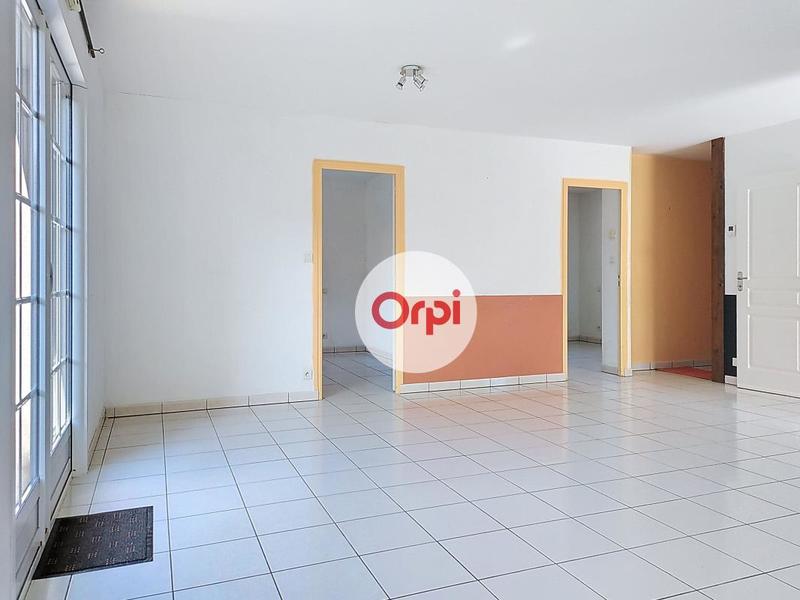 Maison - 121 m² - 6 pièces