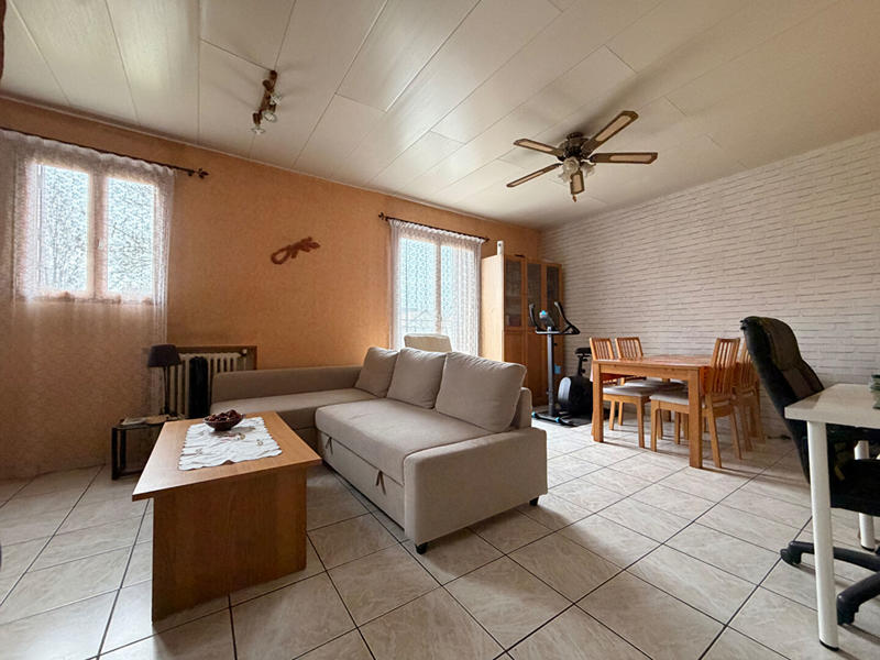 Maison - 80 m² - 5 pièces