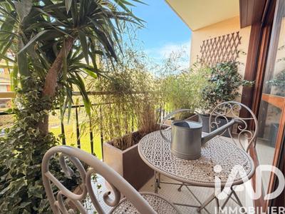 Appartement - 103 m² - 4 pièces