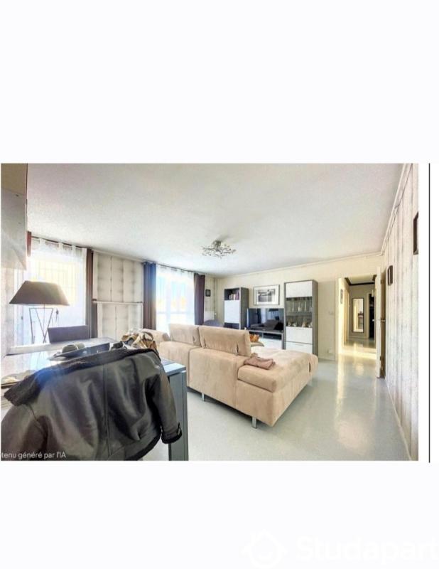 Chambre - 11 m² - 1 pièce