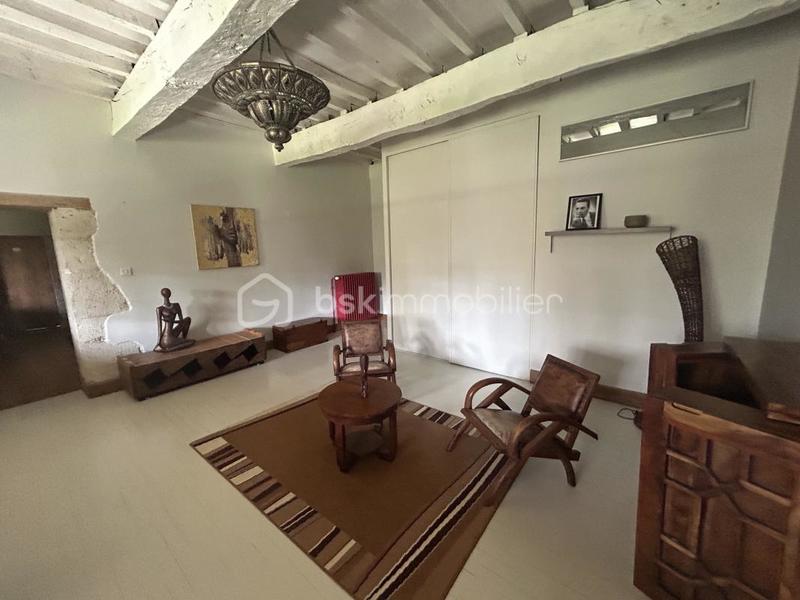 Château - 897 m² - 16 pièces