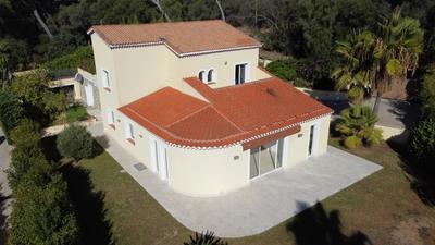 Villa - 195 m² - 7 pièces