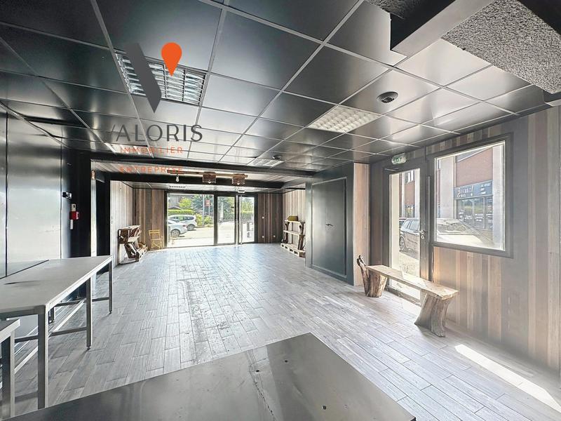 Local commercial - 117 m² - 4 pièces