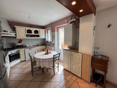 Maison - 107 m² - 4 pièces