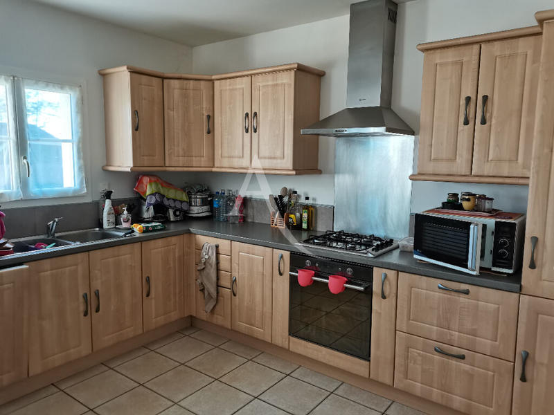 Maison - 89 m² - 5 pièces