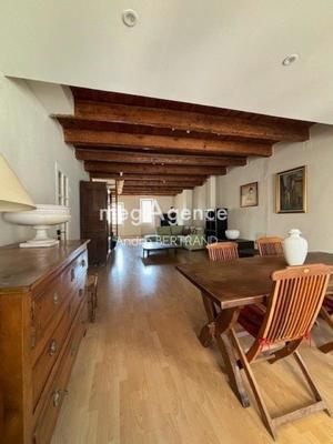 Appartement - 149 m² - 5 pièces