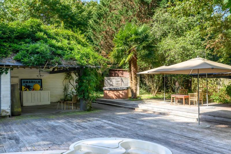 Maison - 193 m² - 7 pièces