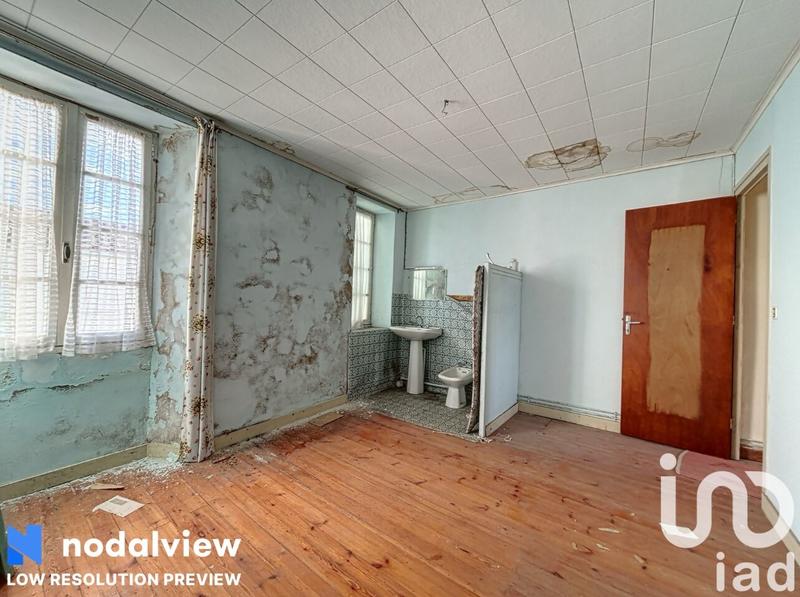 Maison - 210 m² - 8 pièces