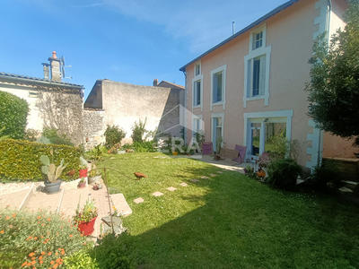 Maison - 190 m² - 6 pièces