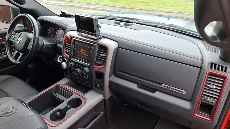 Dodge Ram 5.7 Hemi 500 Rebel - Automatique Toit ouvrant