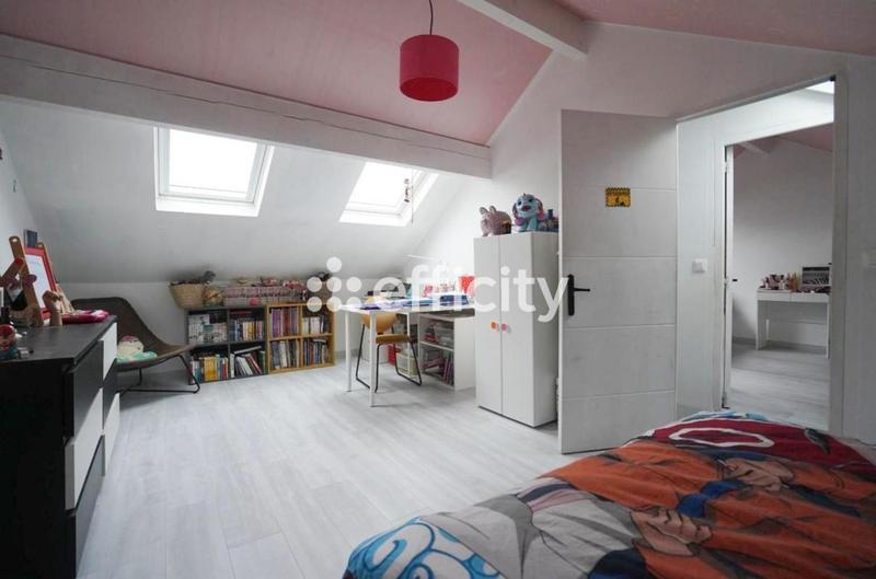 Pavillon - 125 m² - 5 pièces