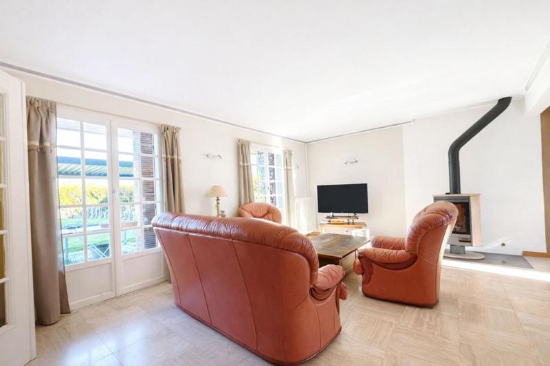Maison - 147 m² - 6 pièces