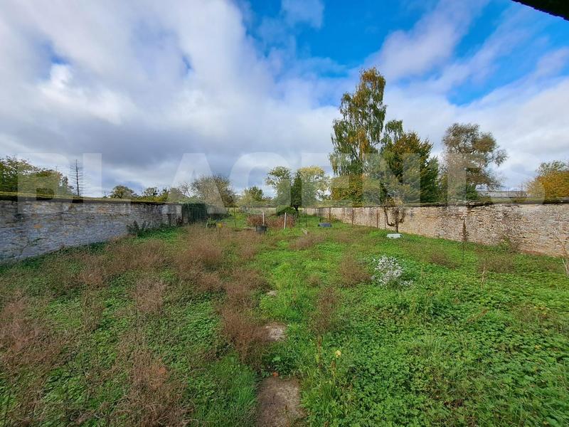 Maison - 122 m² - 6 pièces