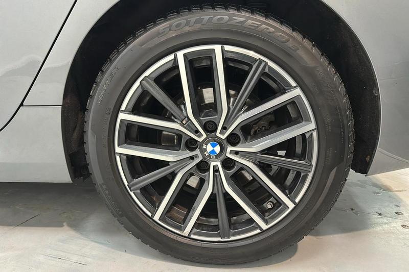 Bmw Serie 2 Active Tourer U06 218d 150 ch Dkg7 m Sport