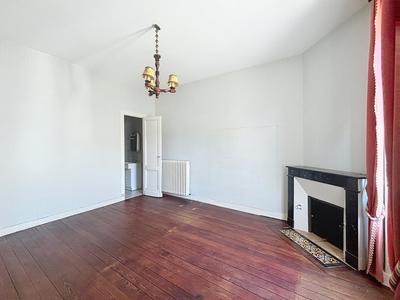 Maison - 104 m² - 3 pièces