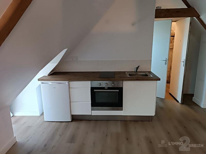 Immeuble - 102 m² - 1 pièce