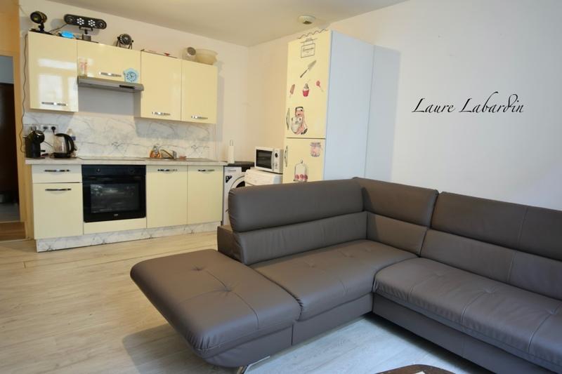 Immeuble - 82 m² - 8 pièces