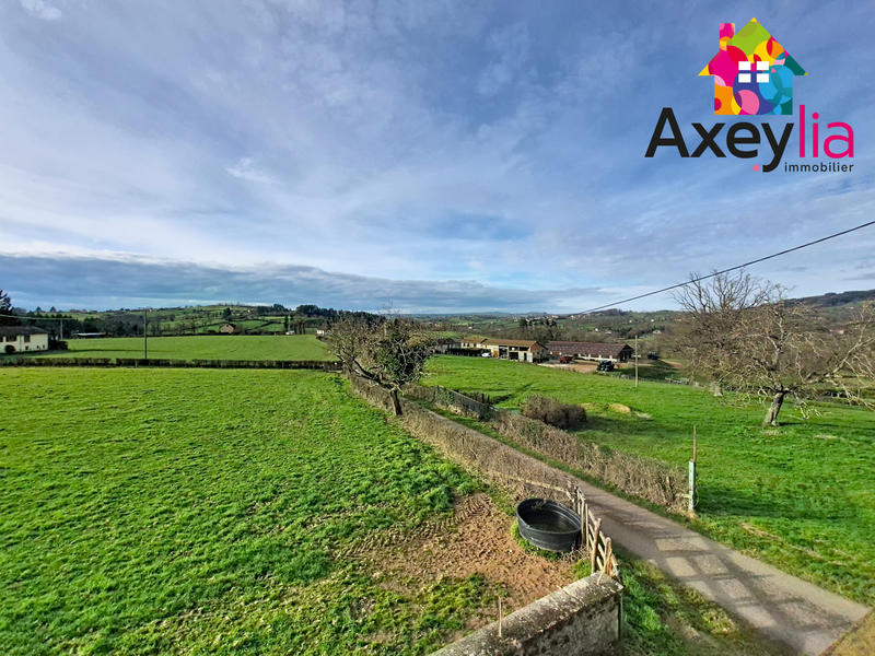 Maison - 335 m² - 12 pièces