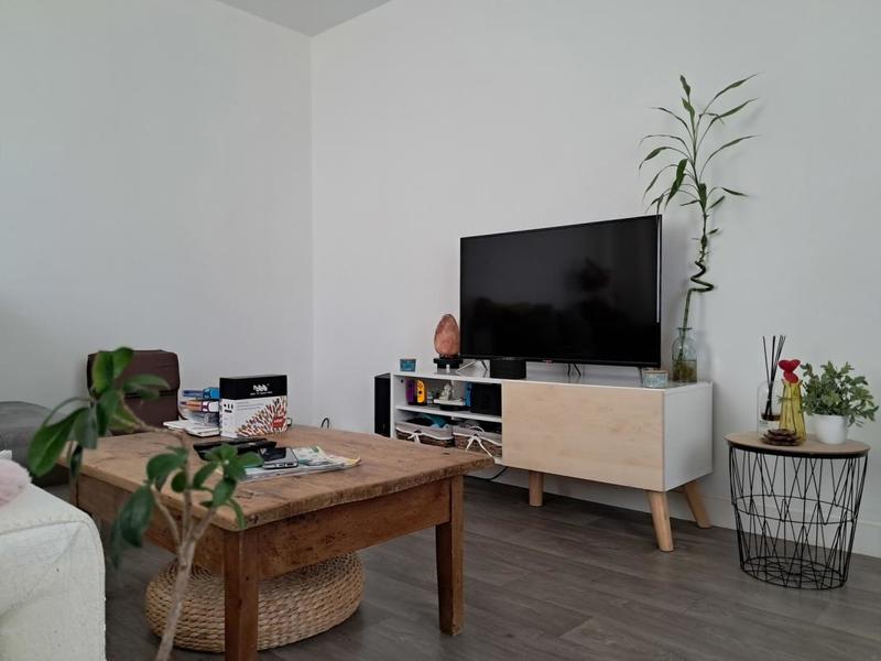 Maison - 200 m² - 8 pièces