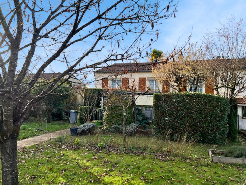 Maison - 111 m² - 5 pièces