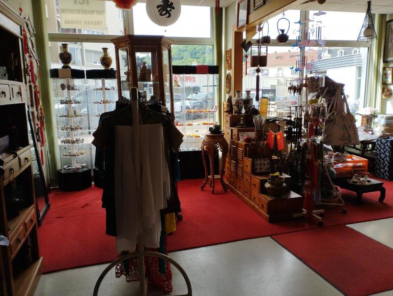 Local d'activité / Entrepôt - 347 m²