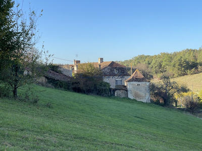 Maison - 216 m² - 7 pièces