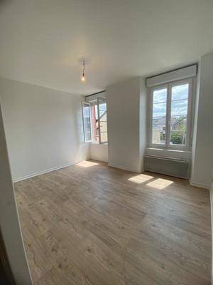 Studio - 28 m² - 1 pièce