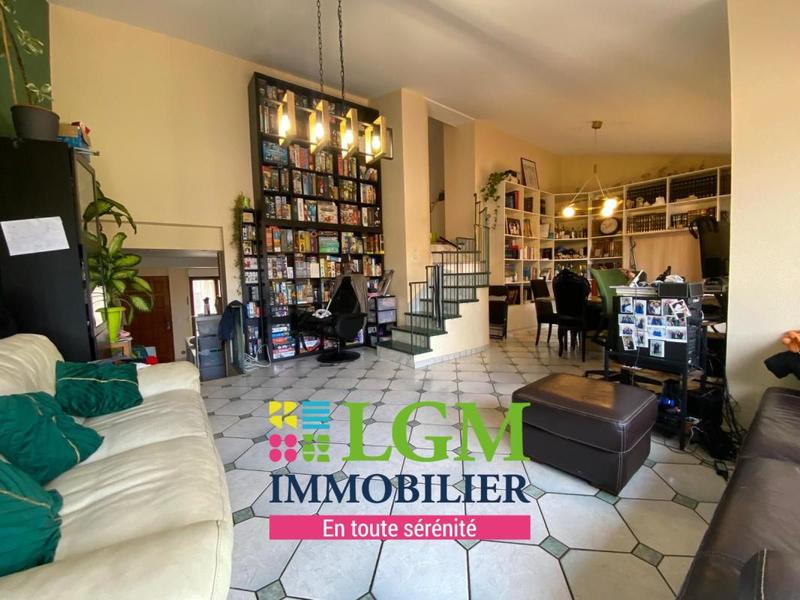 Maison - 142 m² - 5 pièces