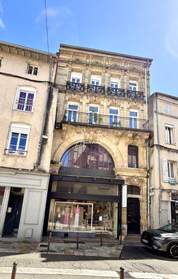 Appartement - 93 m² - 3 pièces