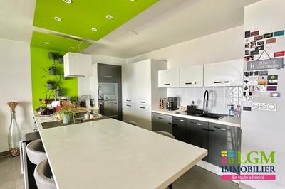 Appartement - 66 m² - 3 pièces