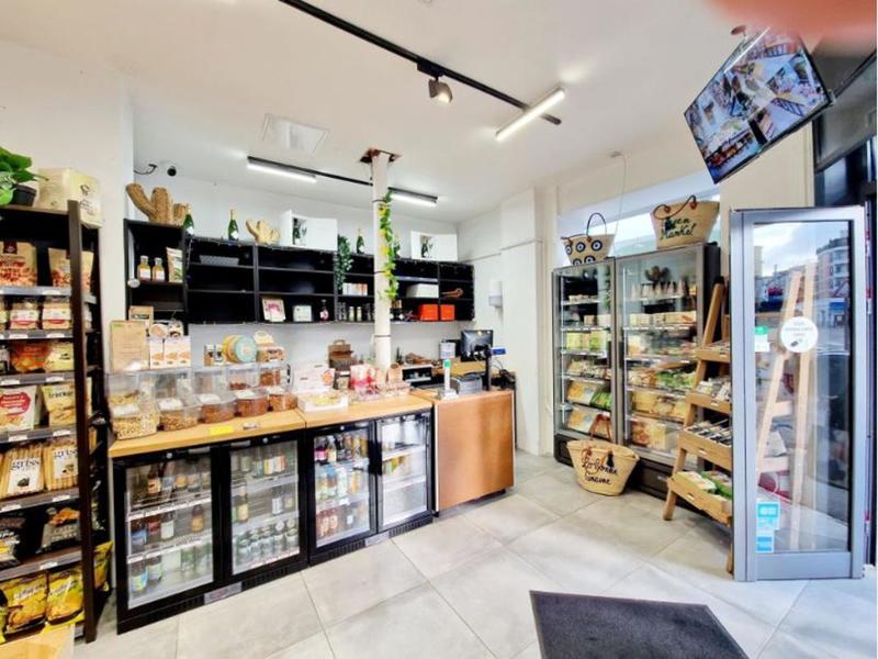 Fonds de commerce - 120 m²