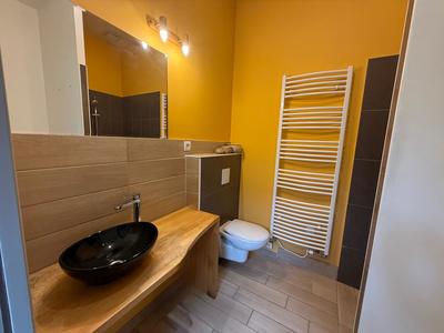 Maison - 207 m² - 12 pièces