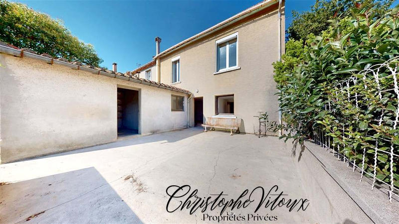 Maison - 100 m² - 5 pièces