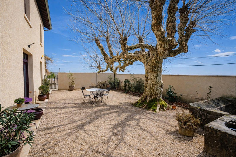 Maison ancienne - 265 m² - 5 pièces