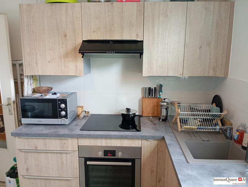 Appartement - 80 m² - 3 pièces