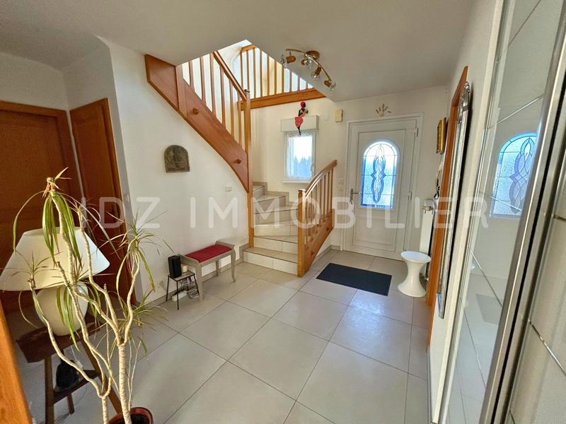 Villa - 221 m² - 6 pièces