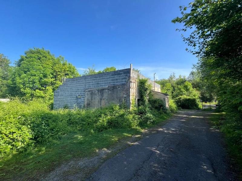 Maison - 170 m² - 1 pièce