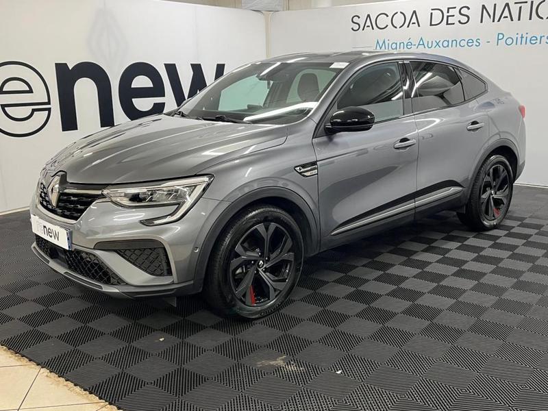 Renault Arkana E-Tech 145 - 21b R.S. Line