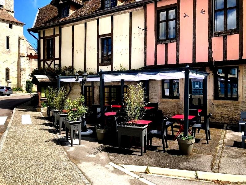 Immeuble - 1 485 m² - 28 pièces