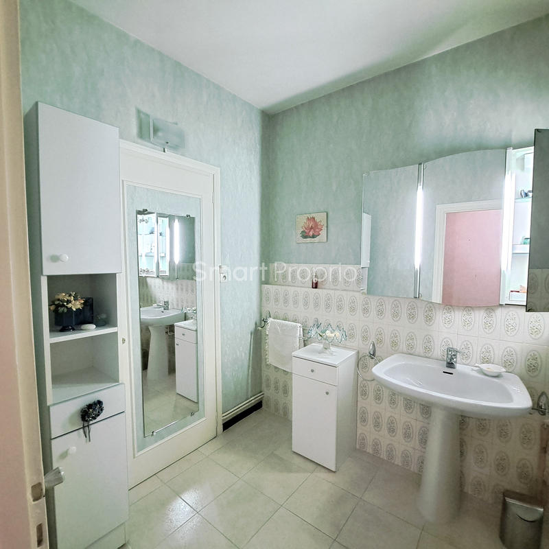 Appartement - 83 m² - 3 pièces