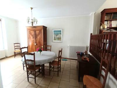 Maison - 137 m² - 6 pièces