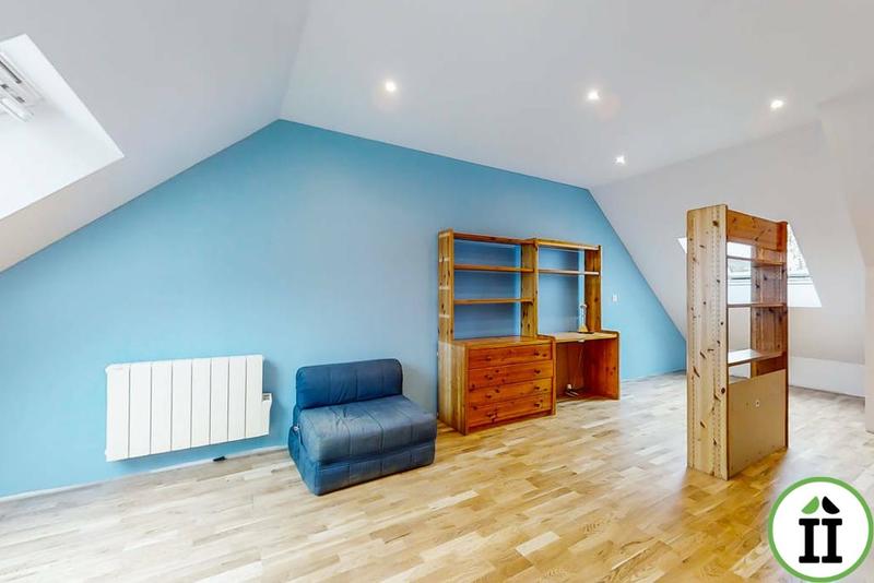 Maison ancienne - 266 m² - 8 pièces