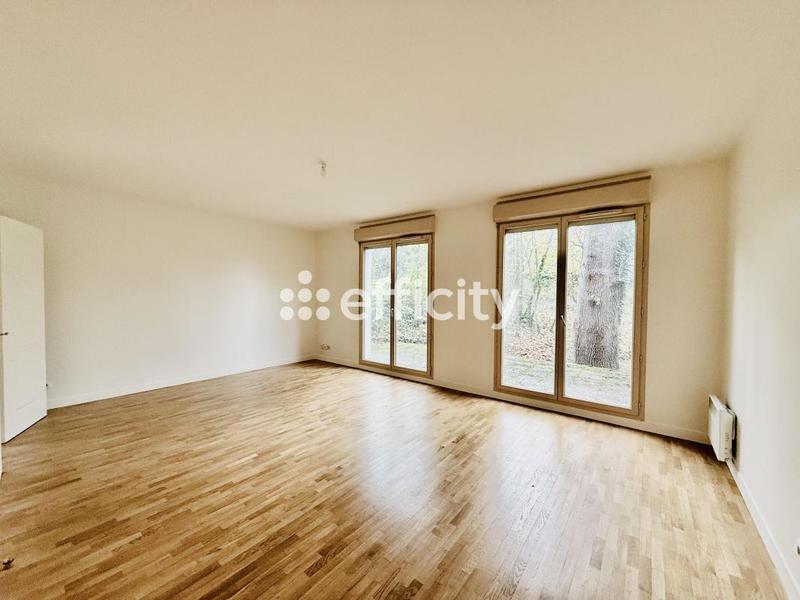 Appartement - 146 m² - 6 pièces
