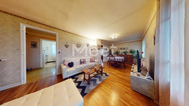 Maison - 110 m² - 4 pièces